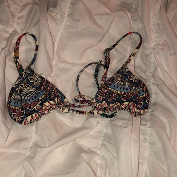 dreamer swimsuit top by BILLABONG - Picture 3 of 3